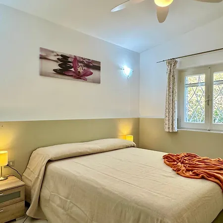 Garden Retreat - Homey Experience * Όλμπια