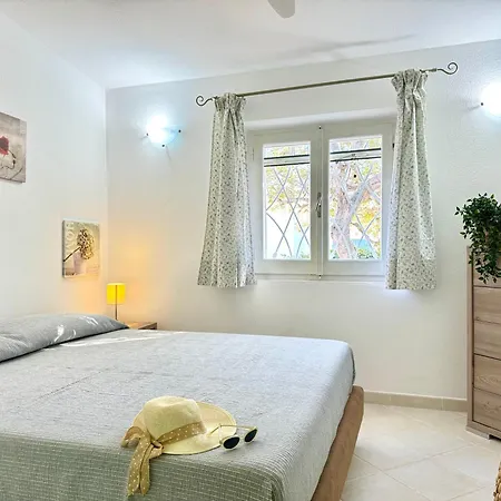 Semesterbostad Garden Retreat - Homey Experience Olbia